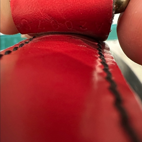 Huge price drop ⬇️ Louis Vuitton Noe Black & Red Bucket Bag - Picture 2 of 16